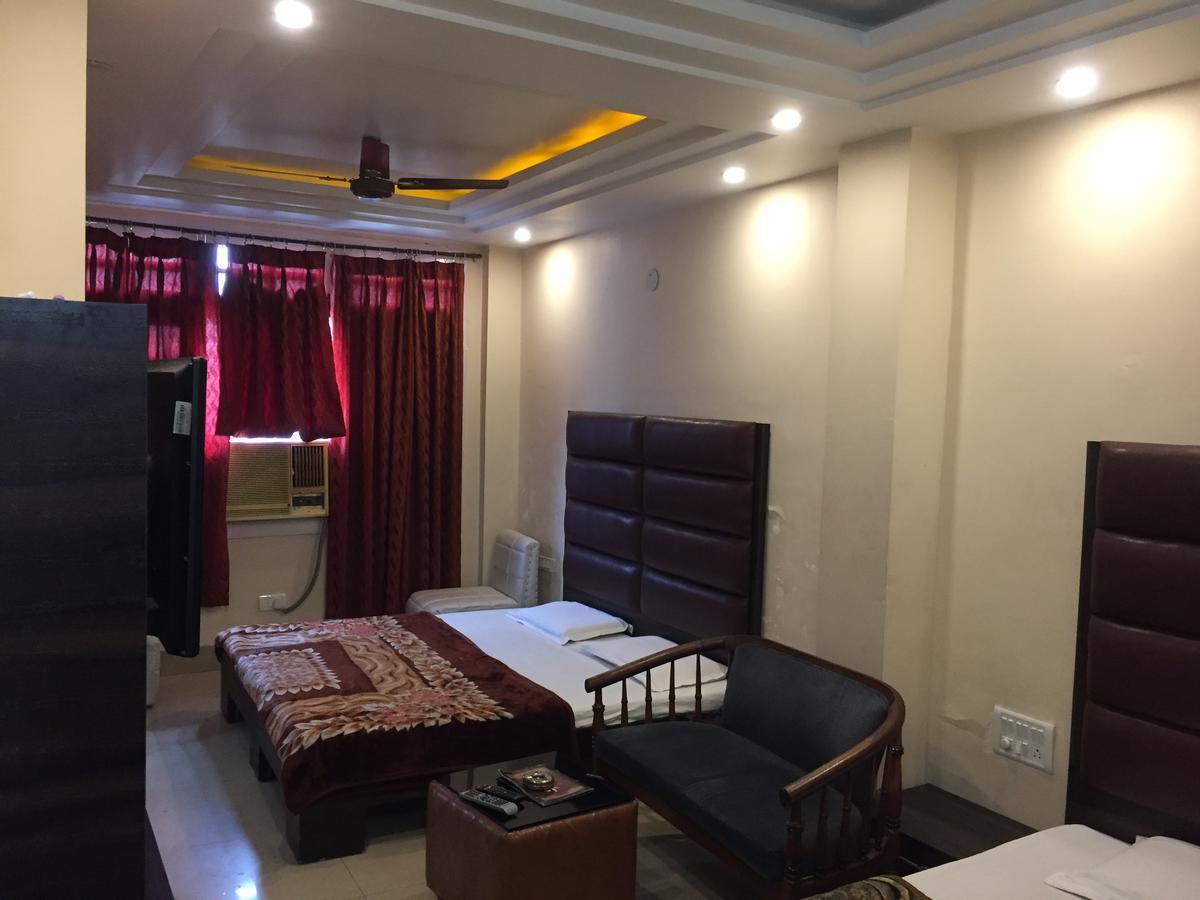New Karan Hotel Jammu Exterior foto