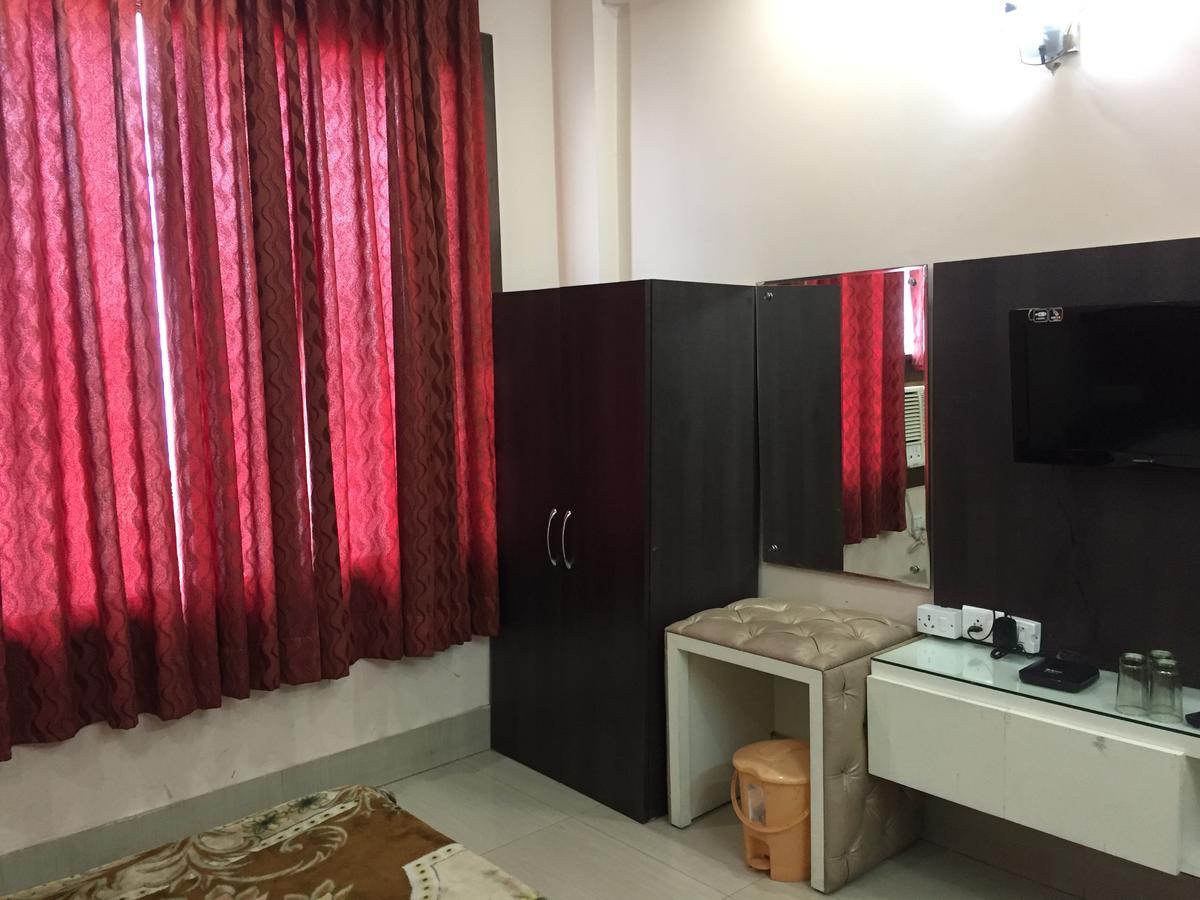 New Karan Hotel Jammu Exterior foto