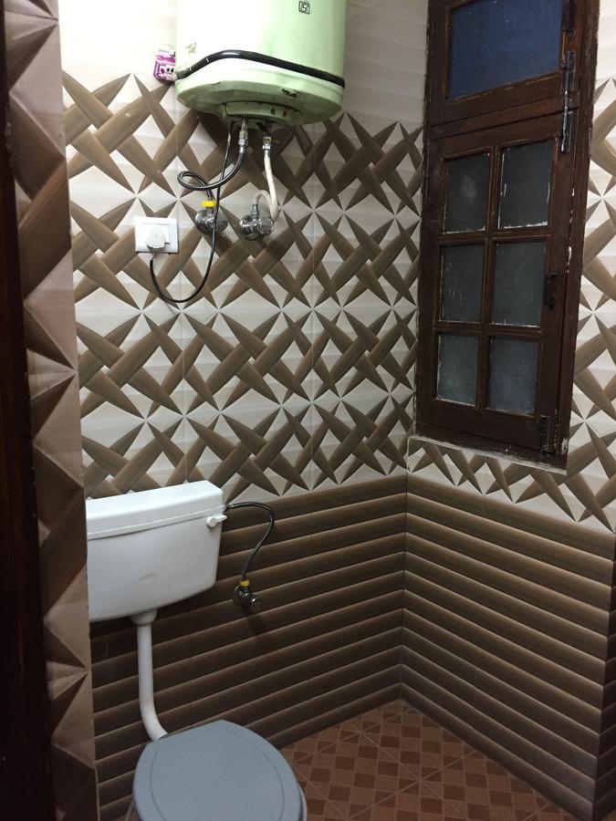 New Karan Hotel Jammu Exterior foto